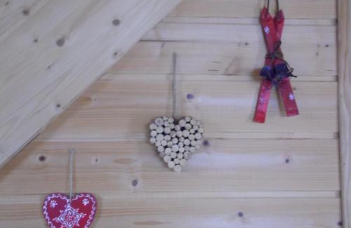 Saint-Genes-Champespe House | Chalet des Clarines