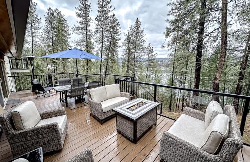 Nine Mile Falls House | Chalet du Lac