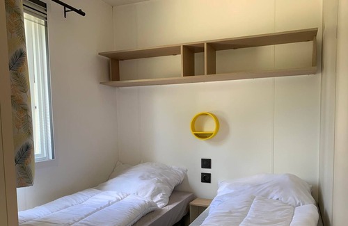 Mittelhof Apartment | Chalet Feuersalamander - Camping in the oak forest - Camping - Chalets