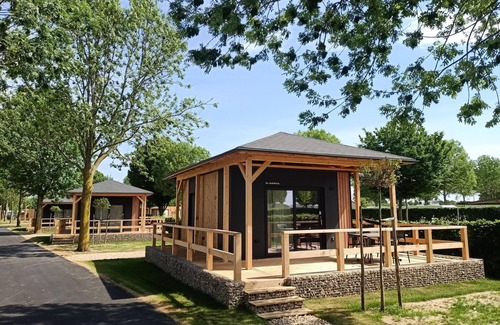 Berg en Terblijt House | Chalet for 2 persons with terrace