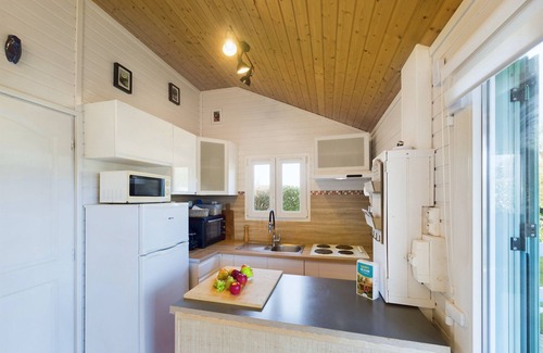 Combrit Ski Chalet | Chalet for 4 in a residence with swimming pool