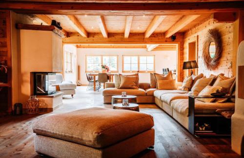 Waidring Ski Chalet | Chalet Gamsglück - mit Sauna und Pool