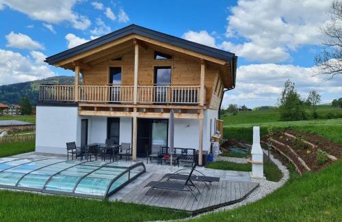 Inzell Ski Chalet | Chalet Gamsknogel mit privatem Pool