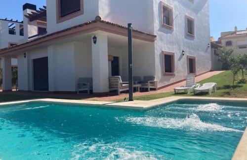 Las Pajanosas House | Chalet Hato Verde Golf