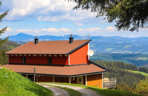 Pack House | Chalet Hebalm