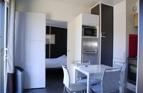 Meirgoorhoeve Ski Chalet | Chalet in Baalse Hei with Modern Comforts