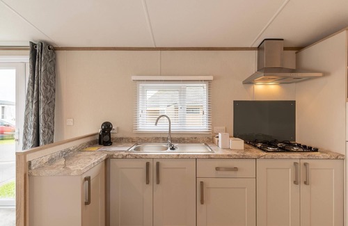 Vlissegem Ski Chalet | Chalet in De Haan near Sandy Beaches