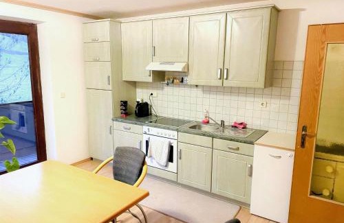 Weitensfeld Apartment | Chalet in Flattnitz near Ski Slopes & Lakes