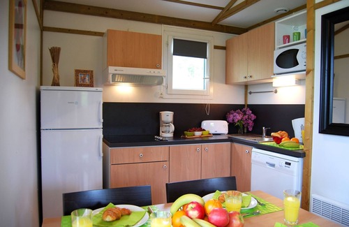 Castelmoron-sur-Lot House | Chalet in France with Garden Terrace