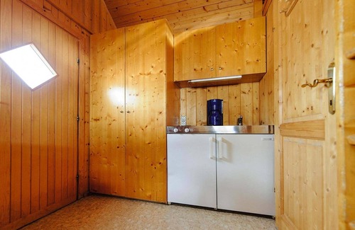 Gaal House | Chalet in Gaal by Ski Slopes & Alpine Park