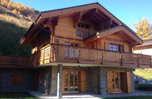 Vex Ski Chalet | Chalet in Les Masses with ski storage