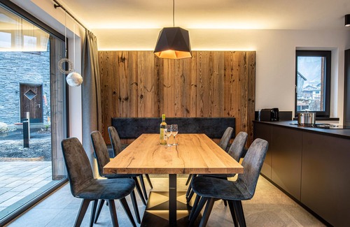 Wald im Pinzgau House | Chalet in Pinzgau near Ski Slopes & Sauna