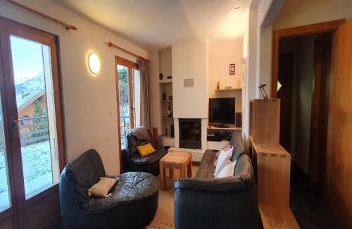 Veysonnaz Ski Chalet | Chalet in Veysonnaz with valley view