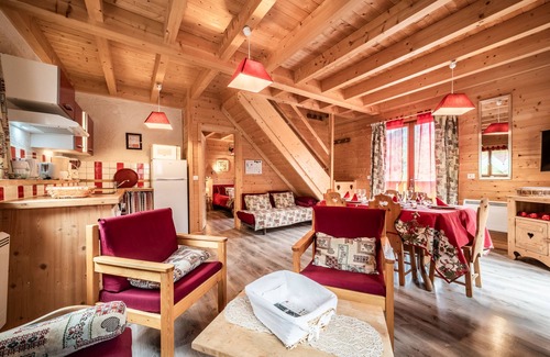 Vacheresse Ski Chalet | Chalet La Dranse 4 Étoiles with Mountain View, Private Garden and Wi-Fi
