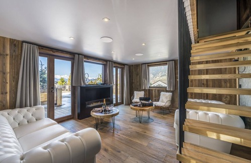 Le Praz Ski Chalet | Chalet Lanches - Three Bedroom Chalet, Sleeps 8