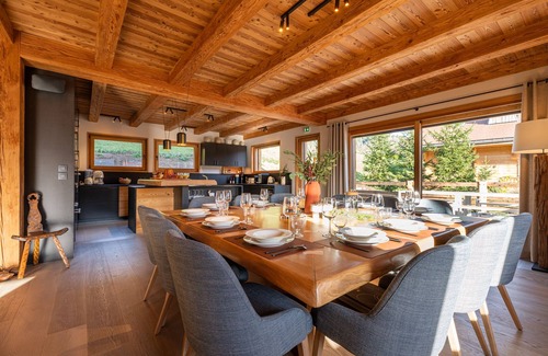 Manigod Ski Chalet | chalet la manigodine Piscine 18 à 24 personnes