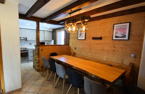 Plagne 1800 Ski Chalet | Chalet Le Becoin - CHALET MITOYEN 10/12 pers - 100m des pistes SAUNA- WIFI - PLAGNE 1800 MAE-6654