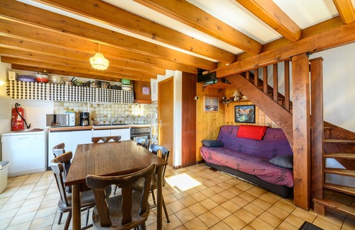 Vagney Ski Chalet | Chalet "Les Chalets du Pres d'Amont" with Mountain View, Garden & Wi-Fi