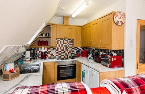 Kilfinnan Ski Chalet | Chalet Lodge 9 by Interhome