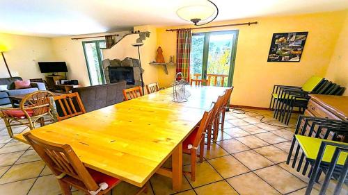 Vallouise-Pelvoux Ski Chalet | Chalet Meijoun-pelvoux - Chalet de montagne confortable pour 10 personnes MAE-6831