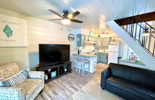 Stevensville House | Chalet on the Lake 95 w/Beach Access, Pools, Sport Courts, Fishing Pond & more!