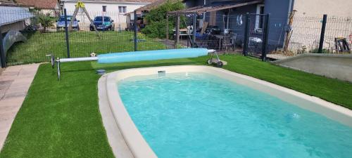 Montech Ski Chalet | Chalet piscine montech