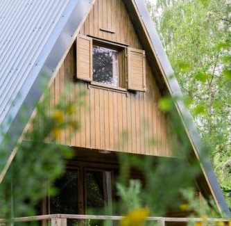 Cannich Ski Chalet | Chalet Rowan Cottage by Interhome