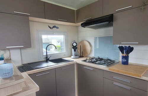 Jabbeke Ski Chalet | Chalet Sea-renity Lakeside met Jacuzzi