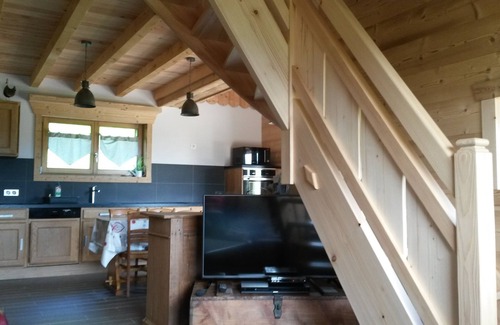 Fresse-sur-Moselle Ski Chalet | Chalet sleeps 8 nature quiet mountain heated indoor pool sauna