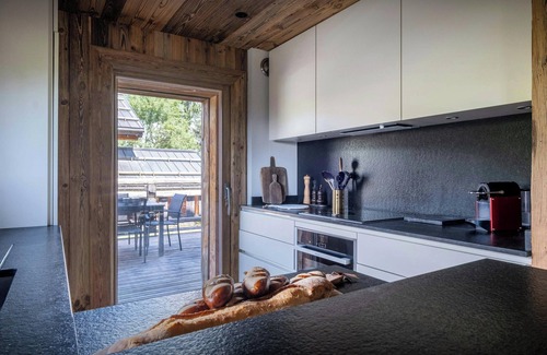 Megeve Ski Chalet | Chalet Snow Love - Sauna and garden close to Megève's center - OVO Network