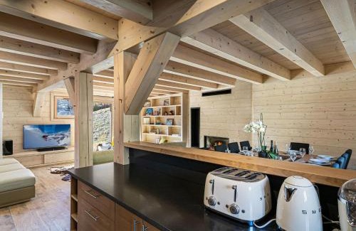 Val-d'Isere Ski Chalet | Chalet spacieux près des pistes avec sauna et WiFi, animaux admis - FR-1-567-69