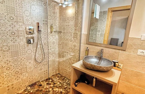 Ranzo Bed & Breakfast | CHALET TORCEL AFFITTACAMERE