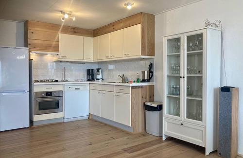 Anjum Ski Chalet | Chalet Valentina with sauna by the Lauwersmeer