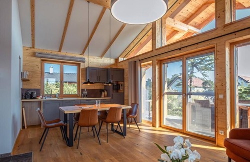Schiltern Apartment | Chalet Villa (40-60 sqm) - maritime, stylish, flooded with sunlight