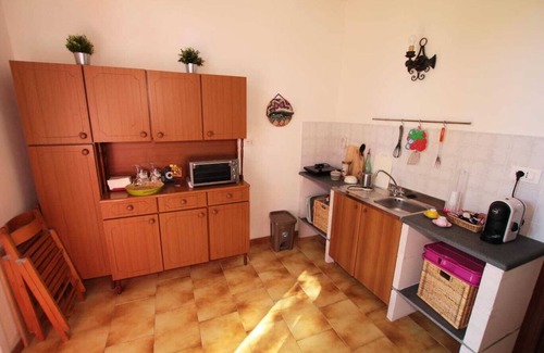 Lavinaio-Monterosso Ski Chalet | Chalet Villa Fini immersed in the oak forest.