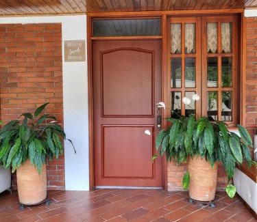 Sevilla House | Chalet VillaMelania Brothers