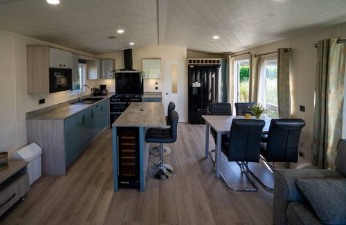 Municipality of Hellevoetsluis House | Chalet with 2 bedrooms and a dishwasher