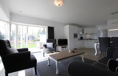Otterlo House | Chalet with 2 bedrooms and a terrace