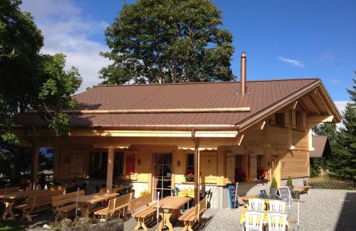 Axalp House | Chalet with gourmet kitchen for 4-8 people