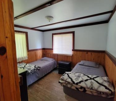 Northfield Ski Chalet | Chalet with great lake view