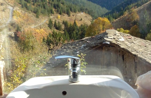 Chepelare Ski Chalet | Chalet Zornica is a 250old stone buildingThe view from the rooms is breathtaking