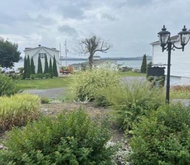 Saint-Jean-de-l'lle-d'Orleans Ski Chalet | Chalets Plage St-Jean