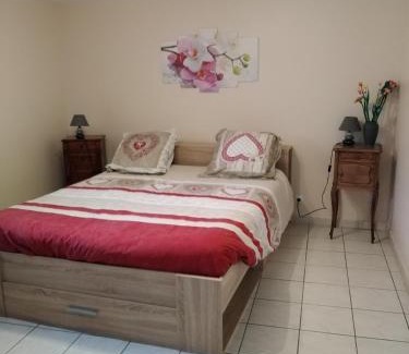 Saint-Germain-Laprade Apartment | Chaleureux à la campagne