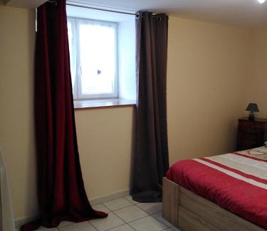 Saint-Germain-Laprade Apartment | Chaleureux à la campagne