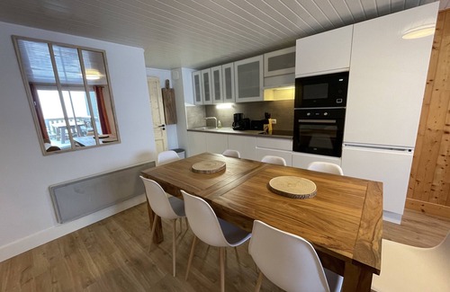 Saint-Jacques-des-Blats Apartment | Chaleureux appartement - résidence Altitude 1500
