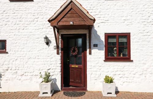 Methwold House | Chalk Cottage