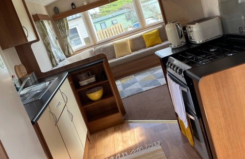 Challaborough Ski Chalet | Challaborough Bay Caravan, Sleeps 8 - Pet Friendly