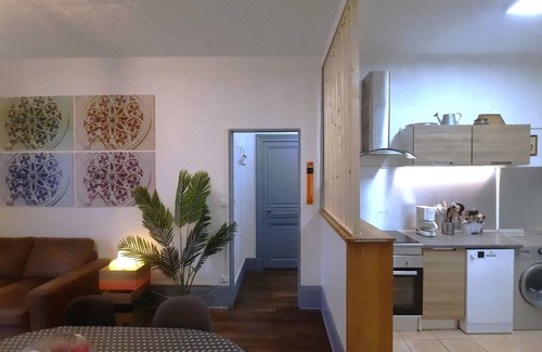 Centre Apartment | 💙Chalon/Ideal location/80m²/Unique view/Quiet/Comfort💙