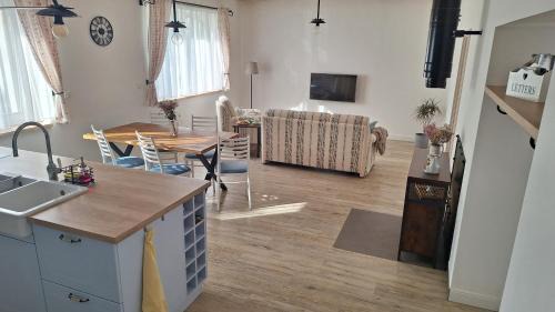 Krepice Apartment | Chaloupka Na Mýtince