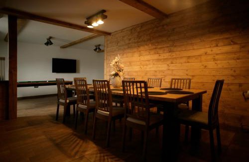 Nova Paka House | Chalupa Štikov s privátním wellness Chalupa se vším všudy